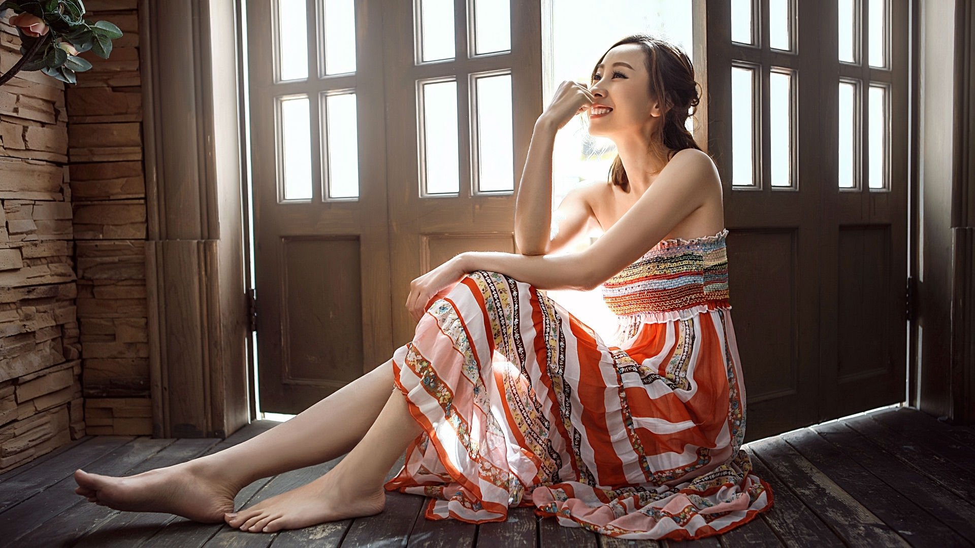 库兹马诺维奇在巴黎奥运会手球比赛中展现出高水平的反应速度，库兹马球技